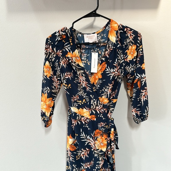 Audrey Parks Navy Floral Dress - Picture 3 of 7